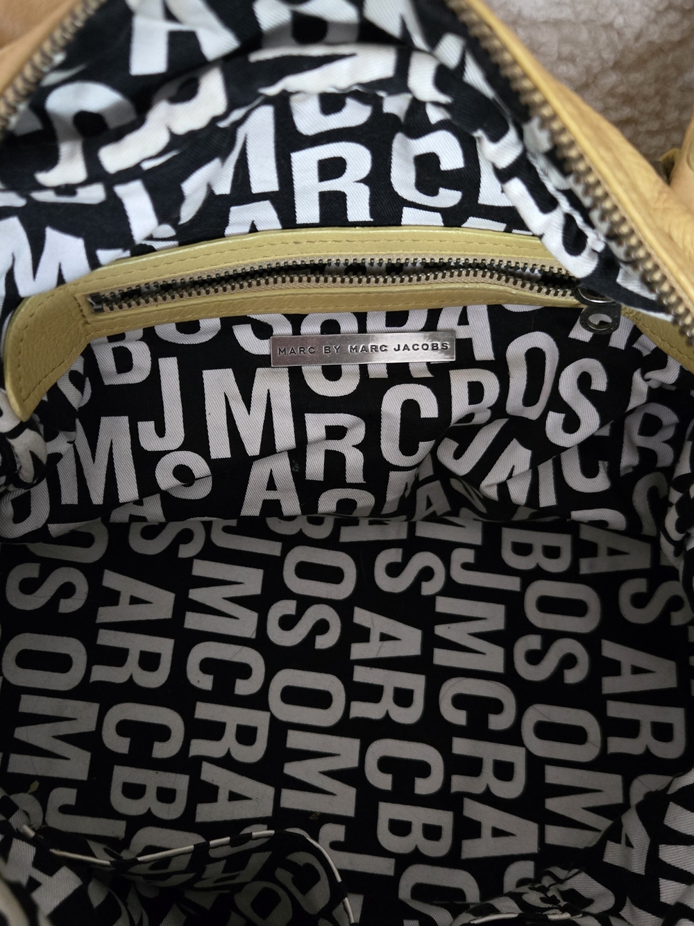 Marc Jacobs Pale Yellow Leather Satchel - Picture 2 of 6